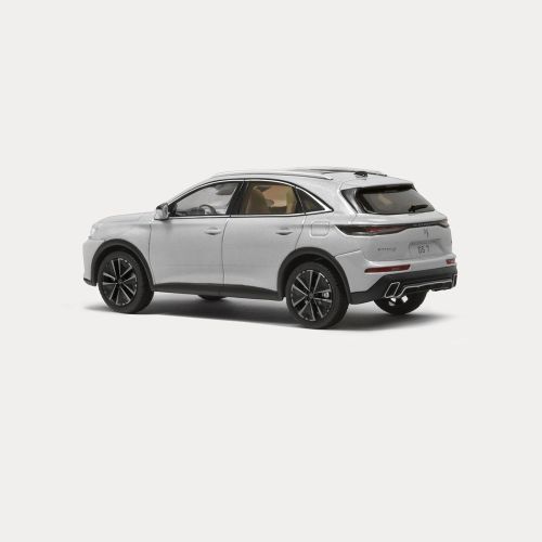 MINIATURE DS 7 E-TENSE 4x4 300 (CRYSTAL PEARL) 1:43 | DS Official